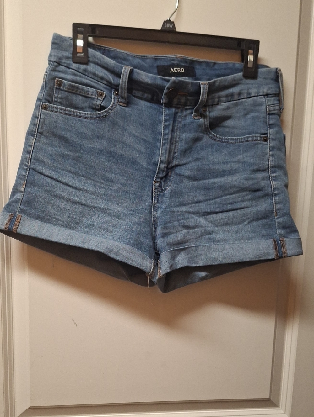 AERO Mid-Rise Light Wash Denim Shorts